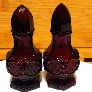 Vintage Avon "CAPECOD 1876 Collection" RUBY RED  Glass Salt & Pepper Shakers